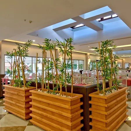 Tt Tropical Family Life Tropical 4* Sarıgerme